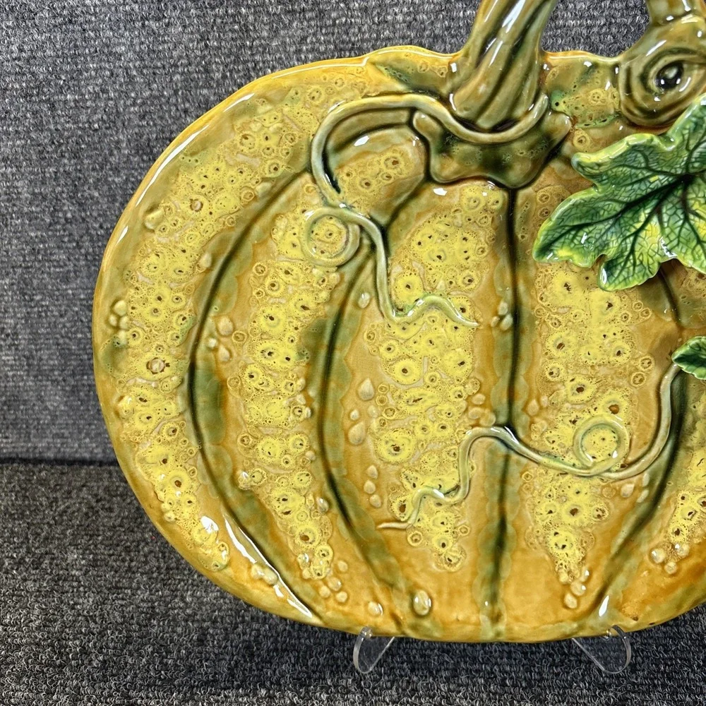 3D Pumpkin Serving Platter~Leaves/Vines/Small Gourds~12
